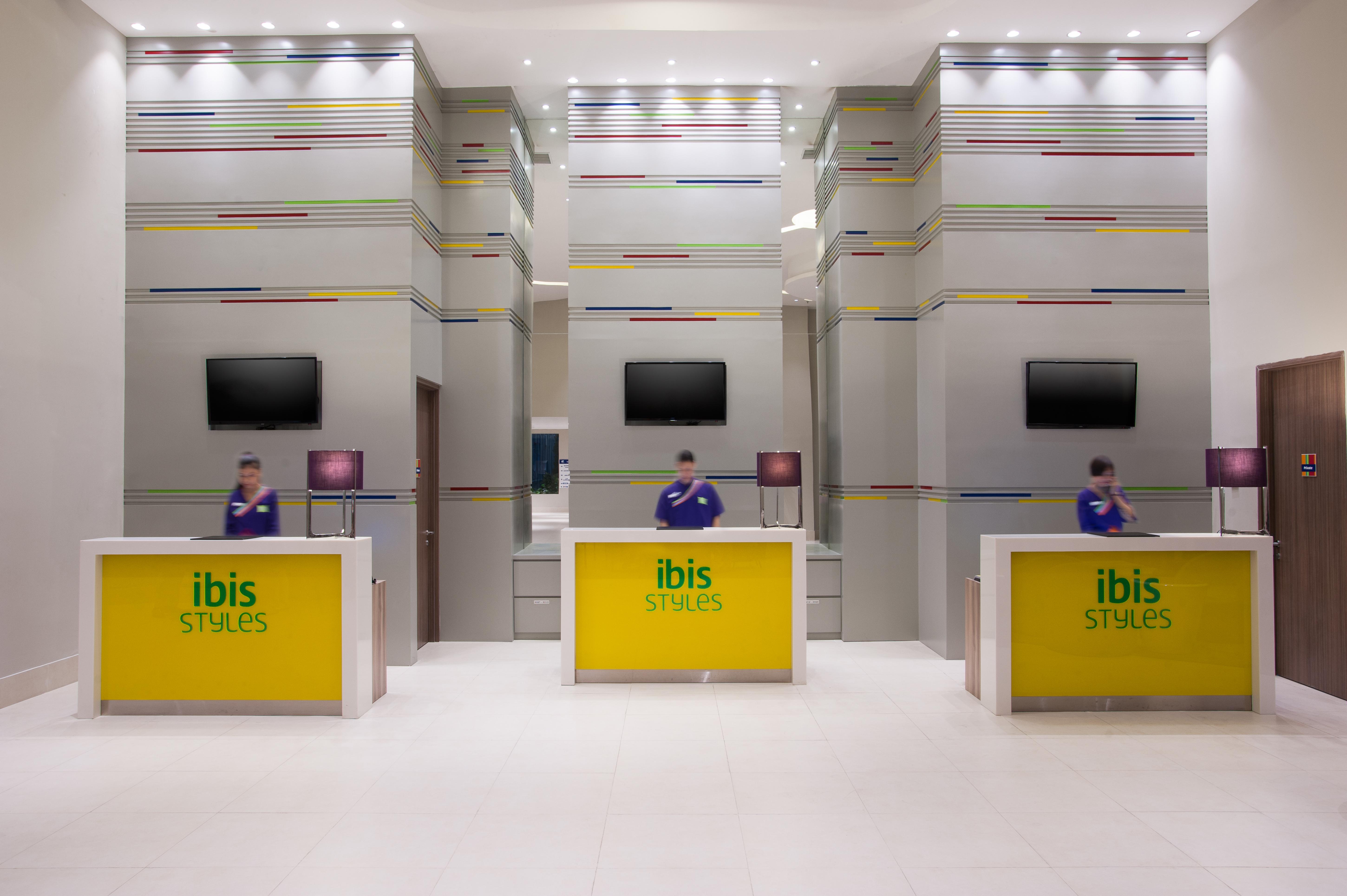 Ibis Styles Jakarta Mangga Dua Square מראה חיצוני תמונה
