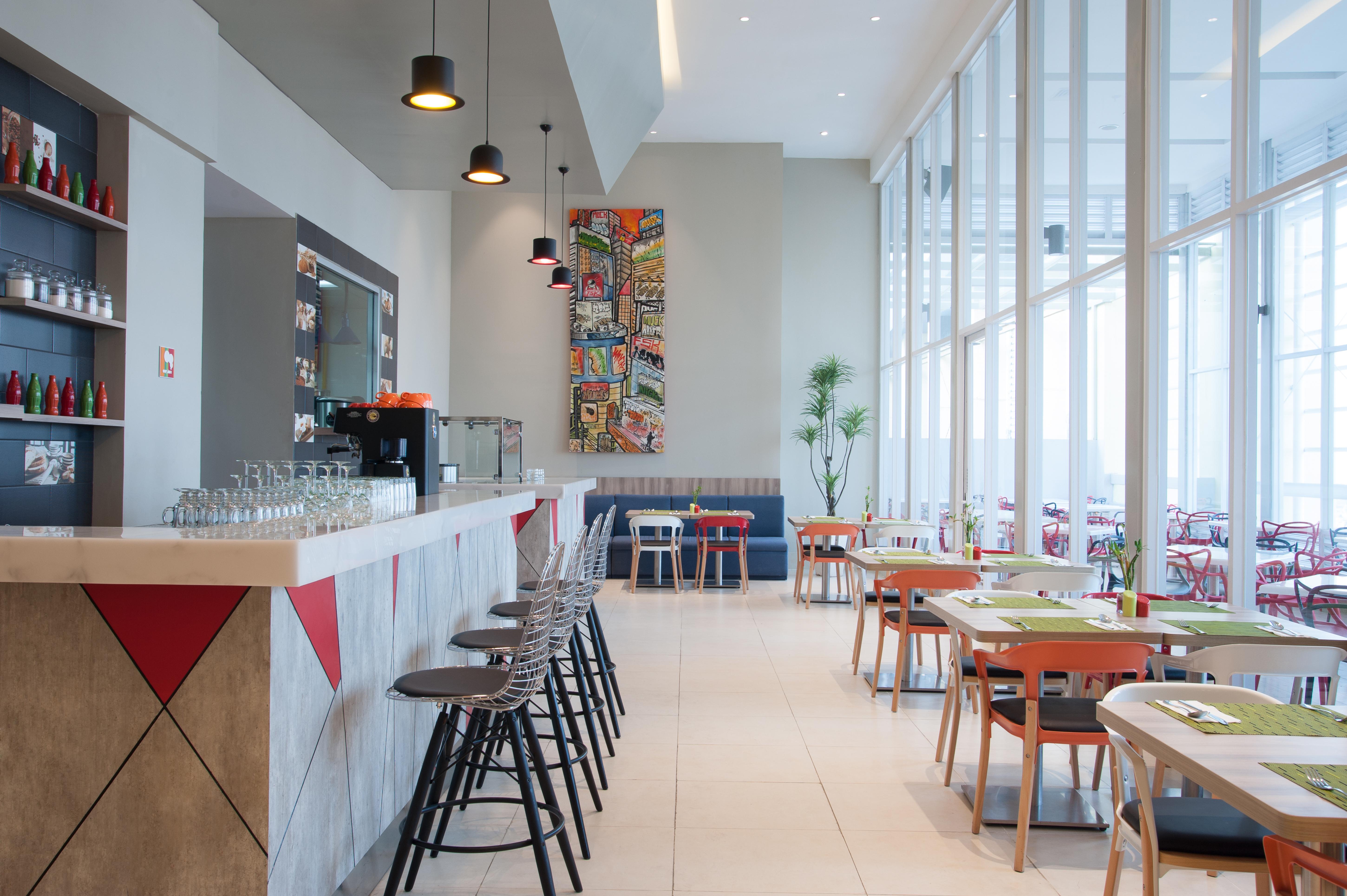 Ibis Styles Jakarta Mangga Dua Square מראה חיצוני תמונה